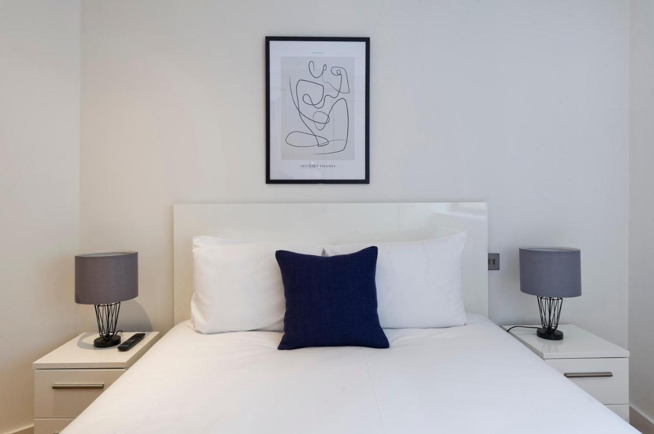 Red Lion Court By City2Stay Лондон Екстериор снимка