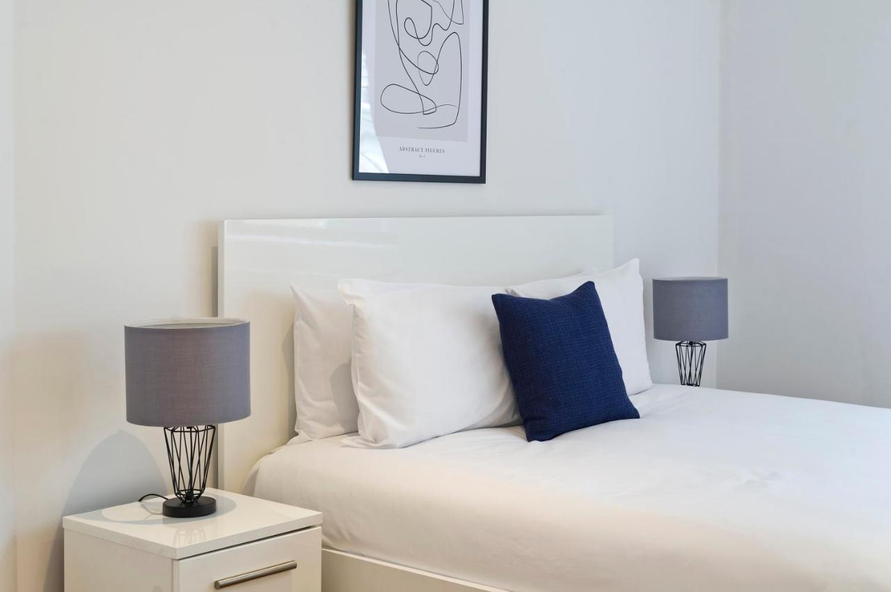 Red Lion Court By City2Stay Лондон Екстериор снимка